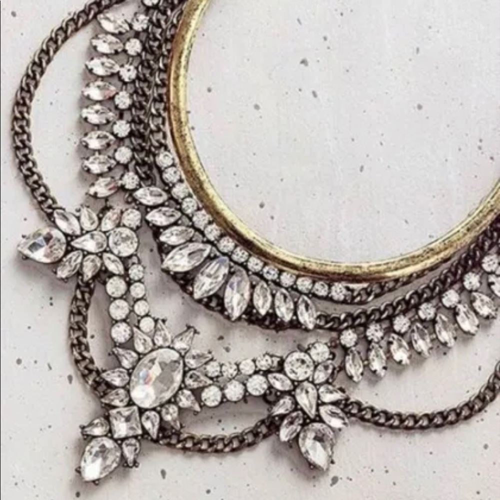 BaubleBar Crystal Grendel bib
